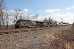 NS 4780 takes train 25G west